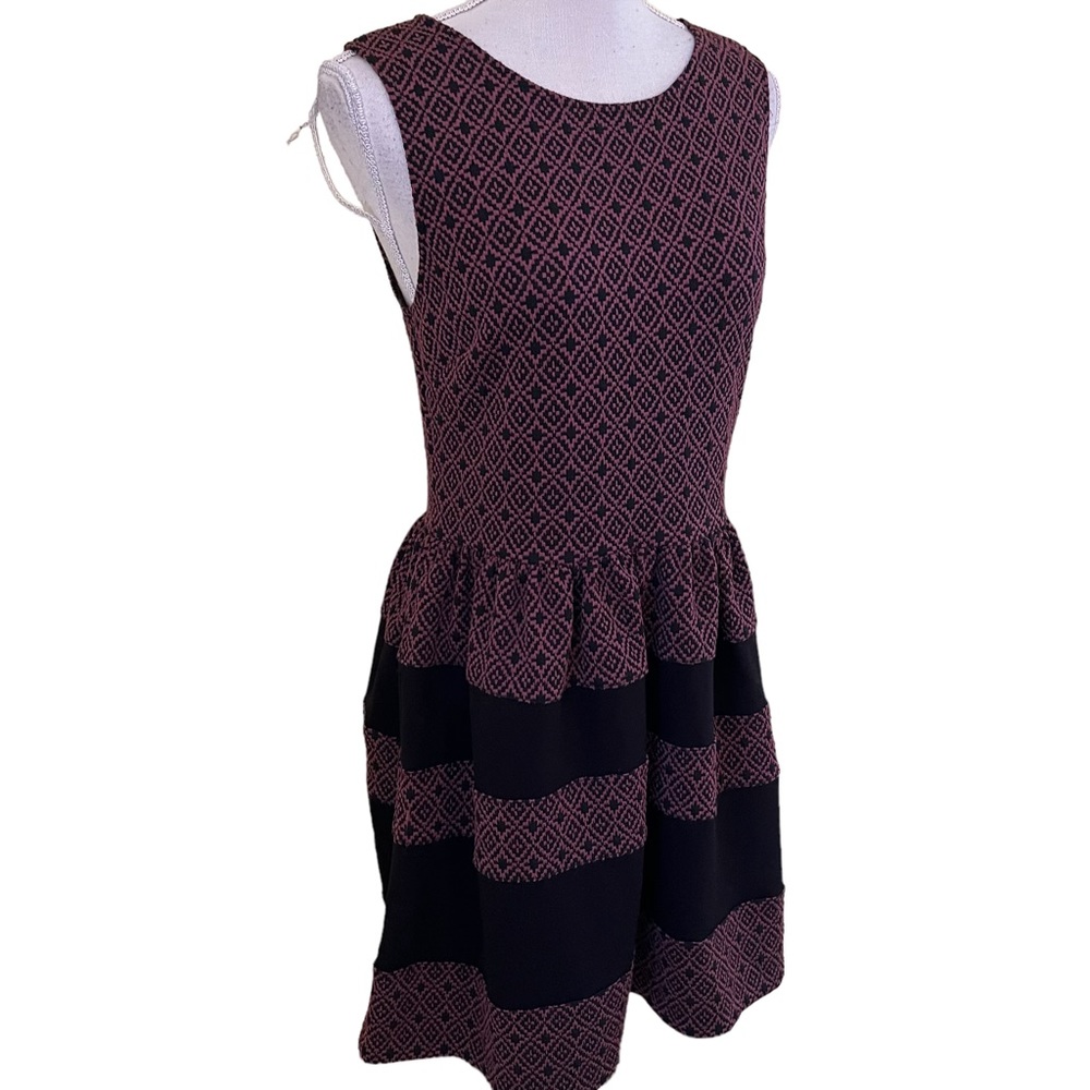 Bar III Black and Pink Knit Sleeveless "Nocturne" Skater Style Dress XL - Picture 5 of 9
